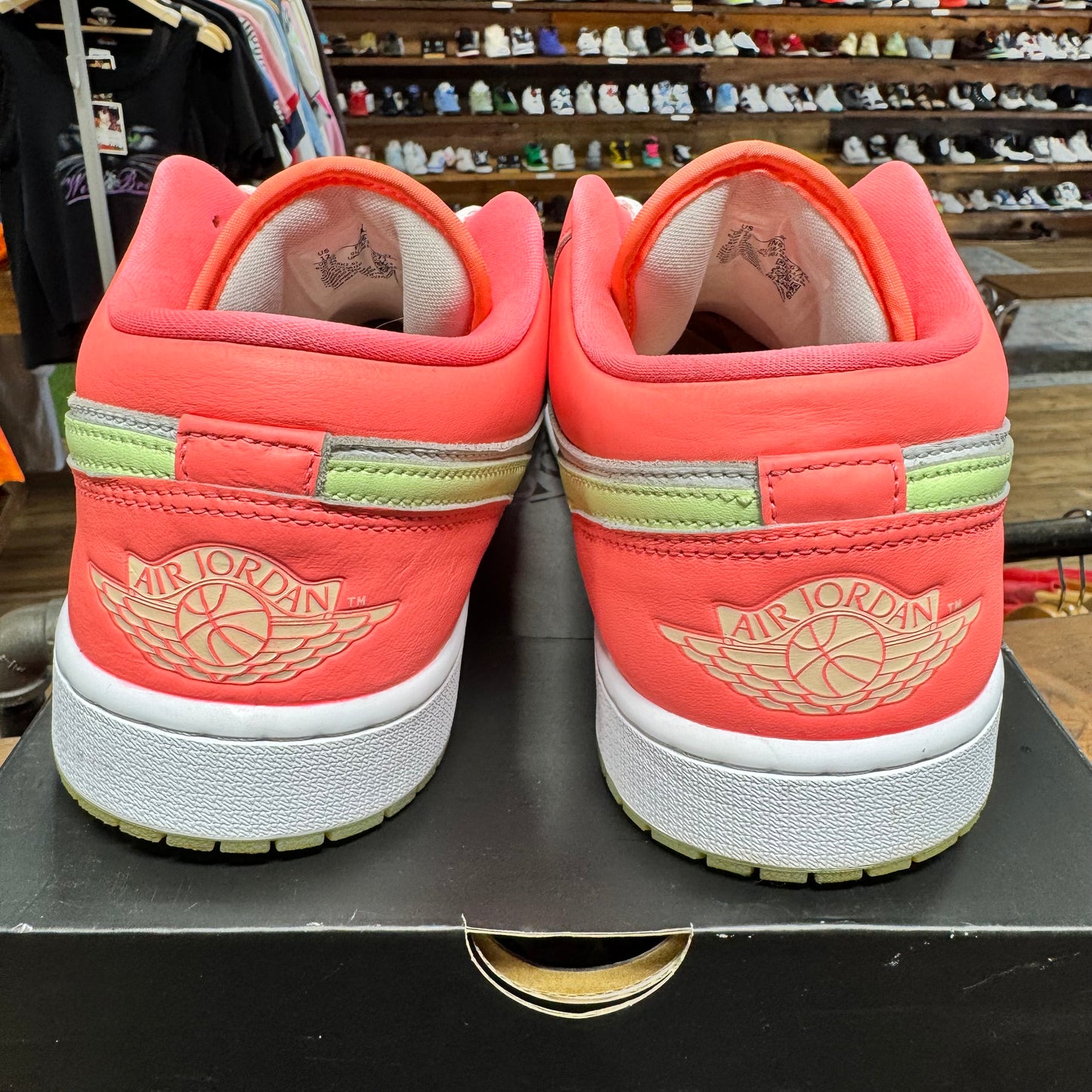 Jordan 1 Low 'Lava Glow' Size 12