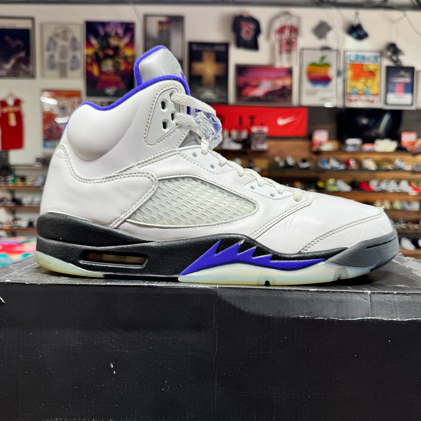 Jordan 5 'Dark Concord' Size 12