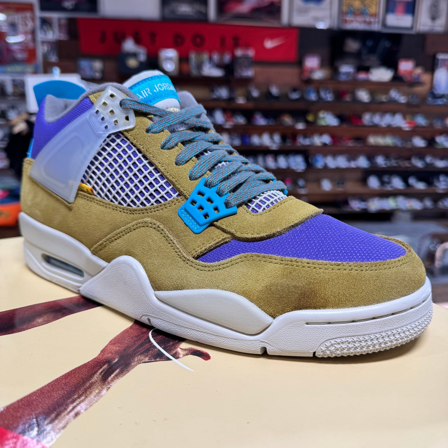 Jordan 4 'Union Desert Moss' Size 10.5