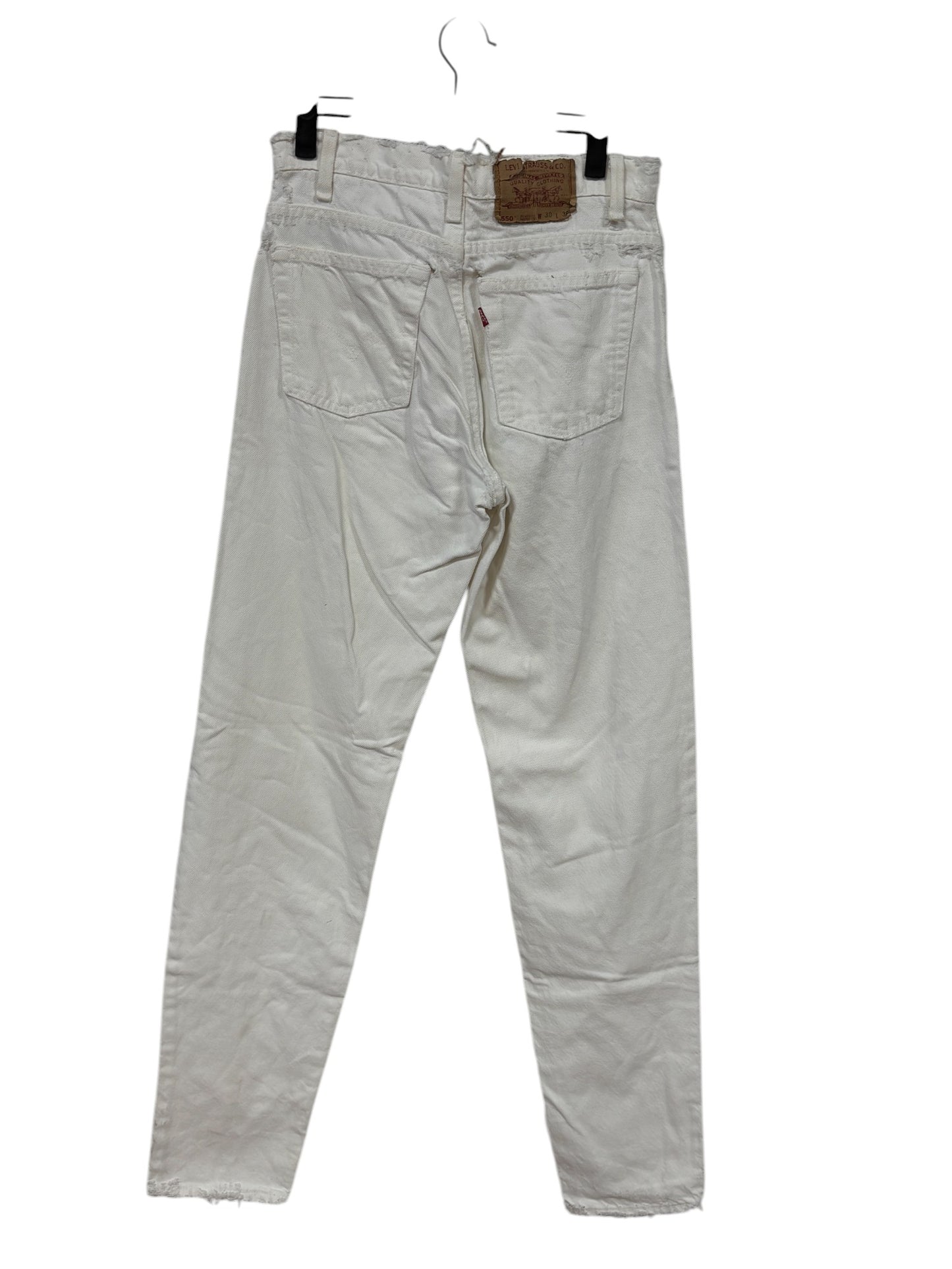 Vintage 90's Levi's Women's White Relaxed Fit Tapered Leg Jeans Size 28x35