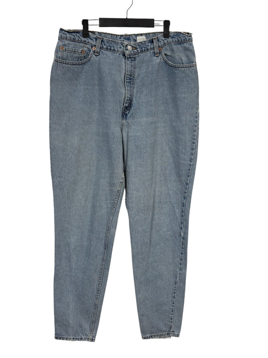 Vintage 90's Levi's Women's 550 Relaxed Fit Light Wash Jeans Size 35x31