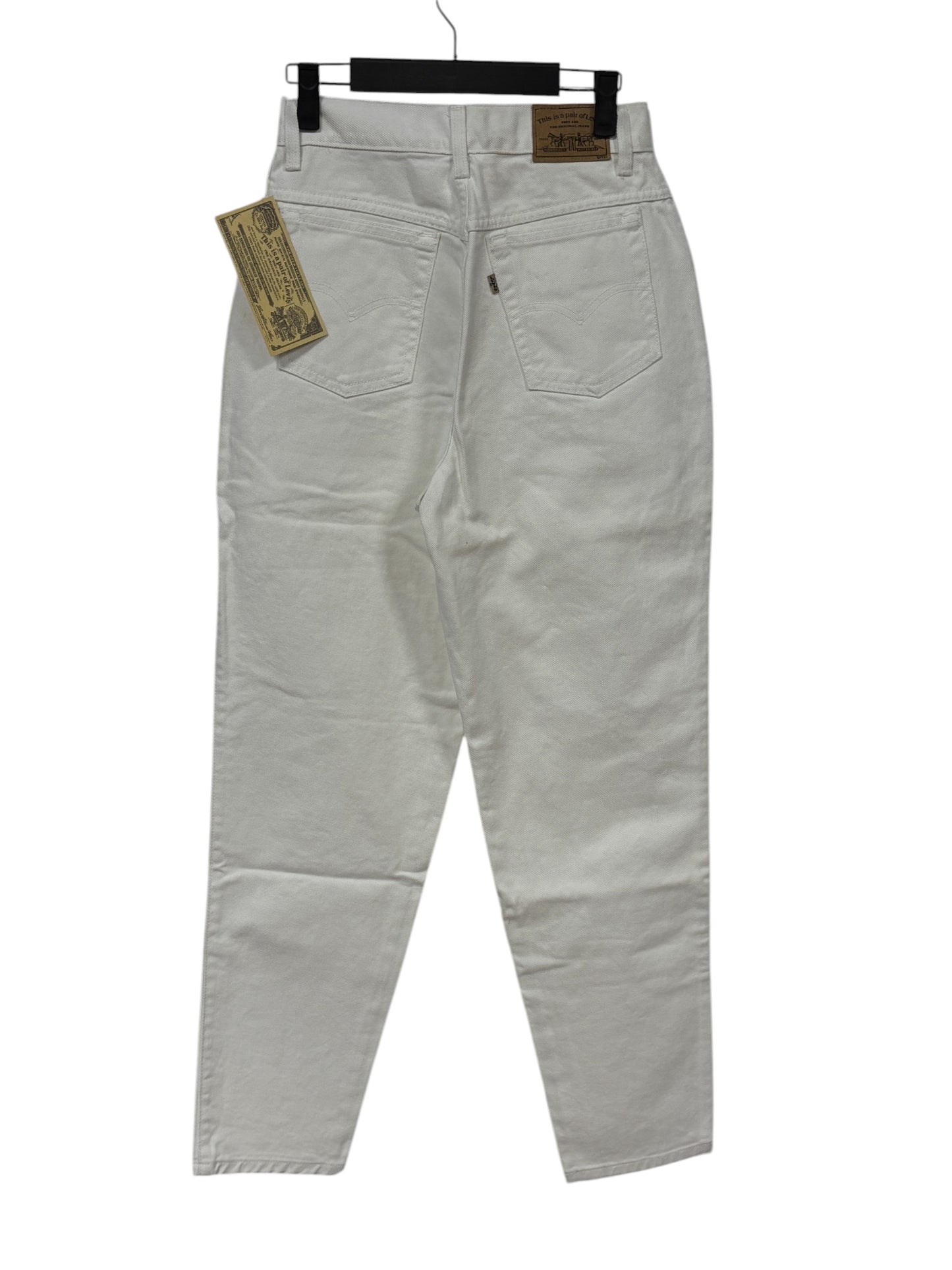 Vintage 90's Levi's Women's 900 Series White Relaxed Fit Jeans Size 26x30