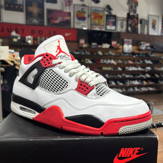Jordan 4 'Fire Red' Size 13