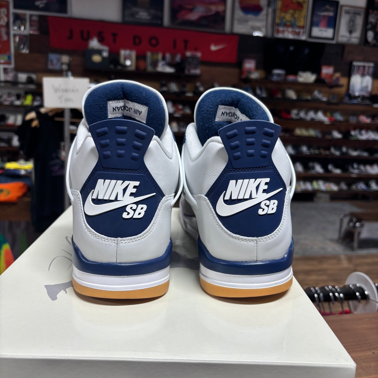 Jordan 4 'Navy SB' Size 12