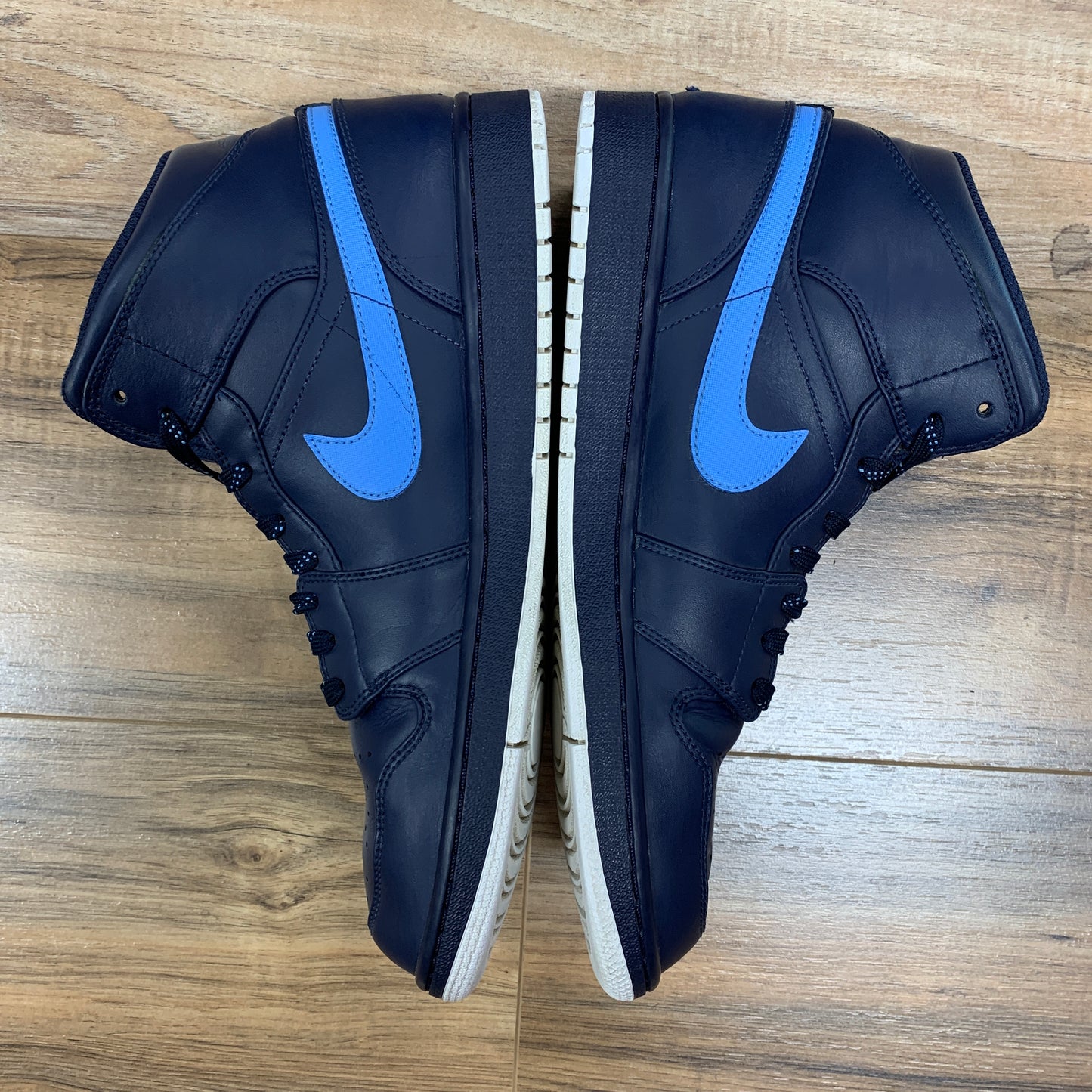 Jordan 1 Mid 'Obsidian' Size 12