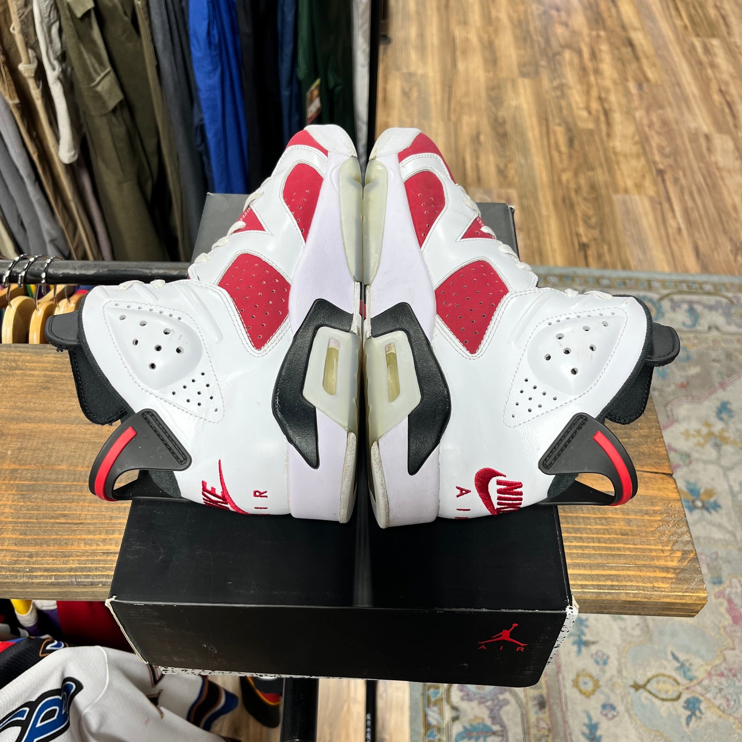 Jordan 6 'Carmine' Size 9