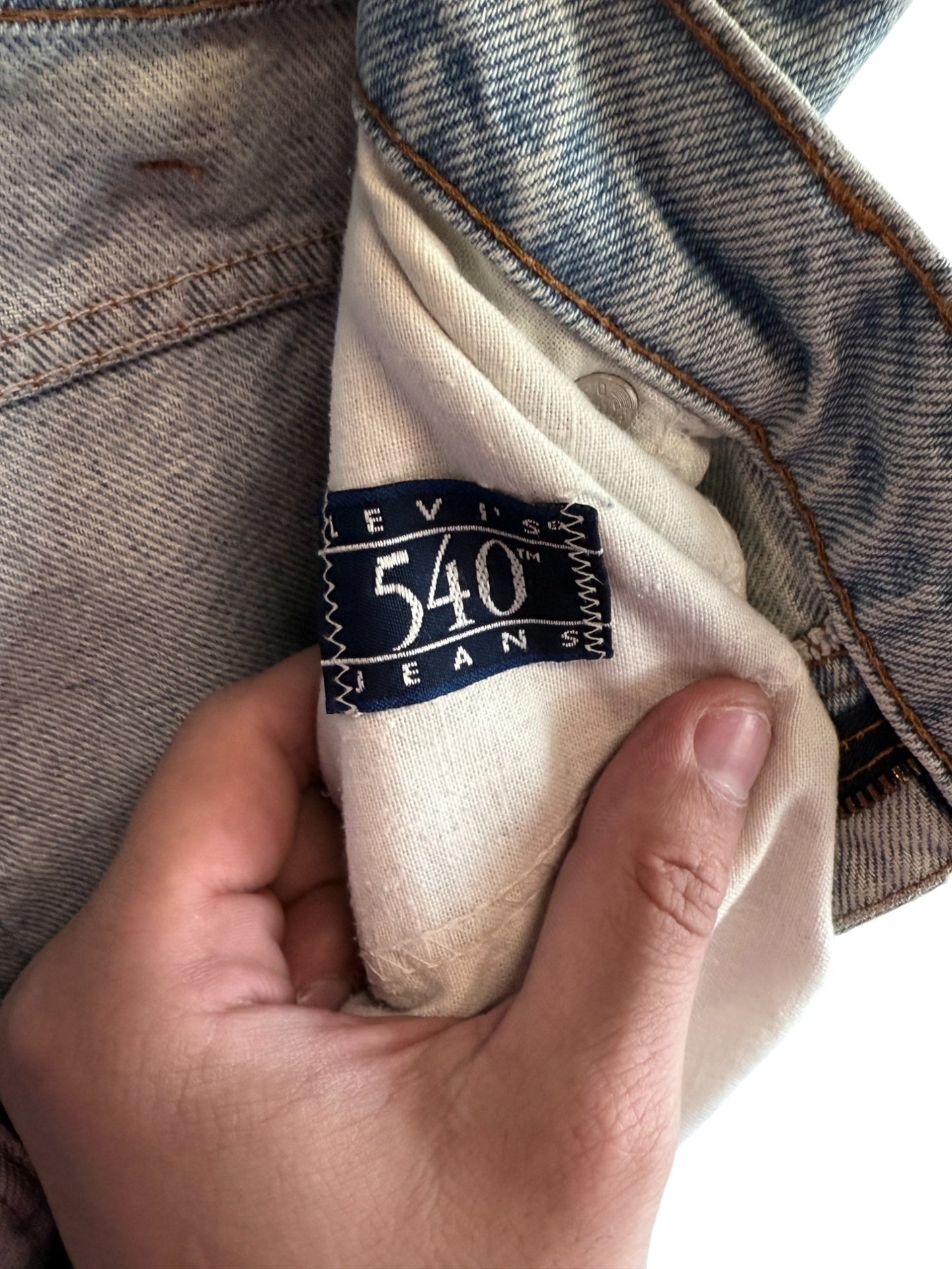 Vintage 90's Levi's 540 Light Wash Denim Jeans Size 34x30