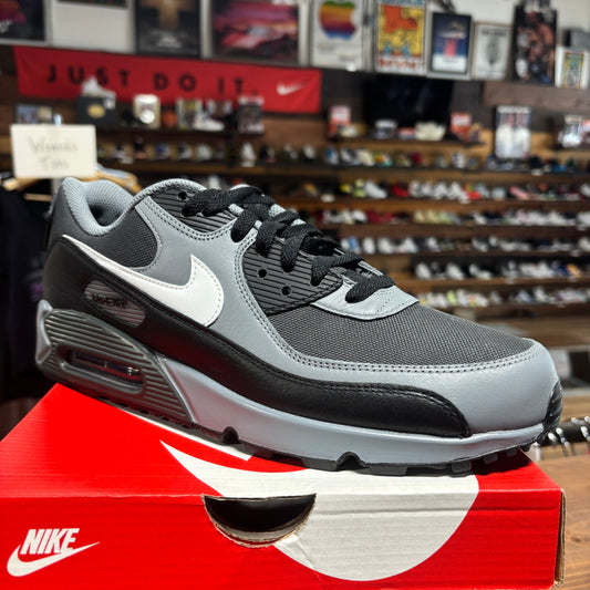 Nike Air Max 90 'Gore-Tex Dark Smoke Grey' Size 10.5