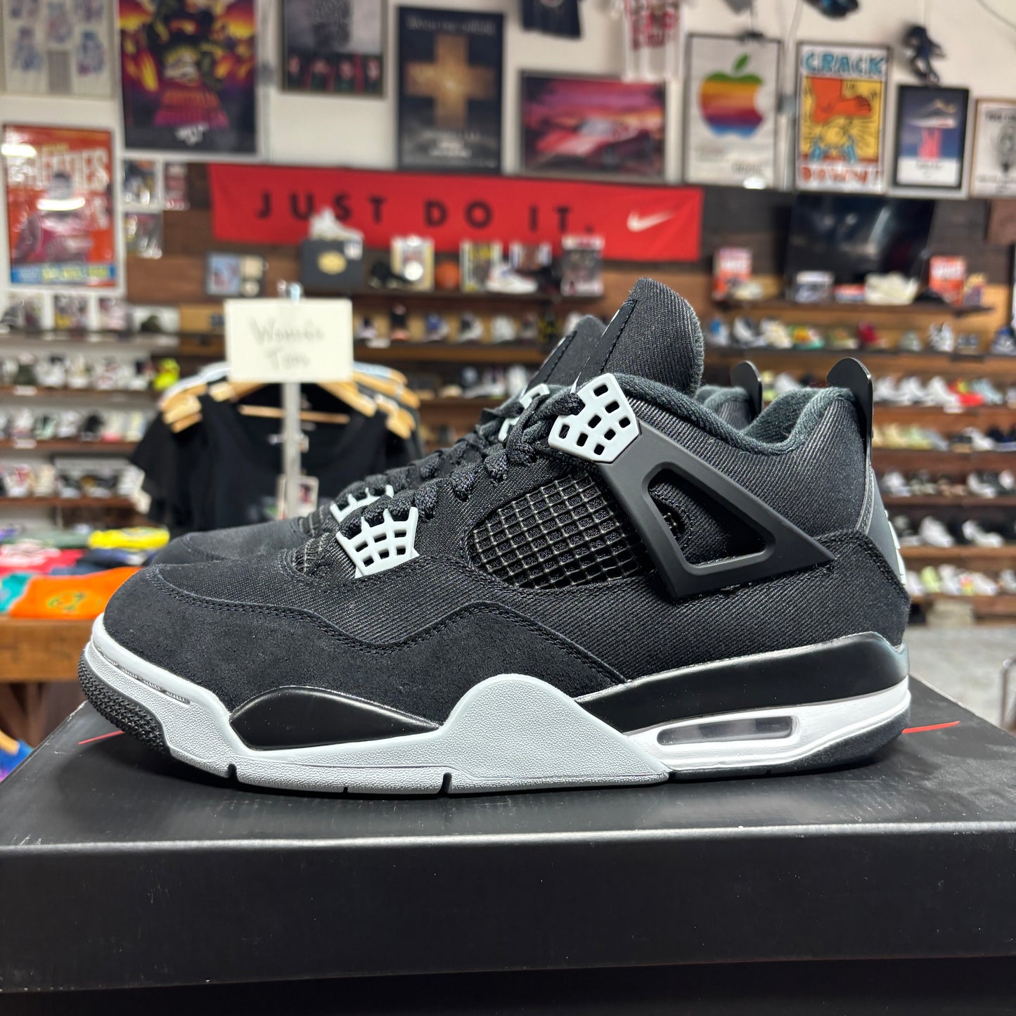 Jordan 4 'Black Canvas' Size 10