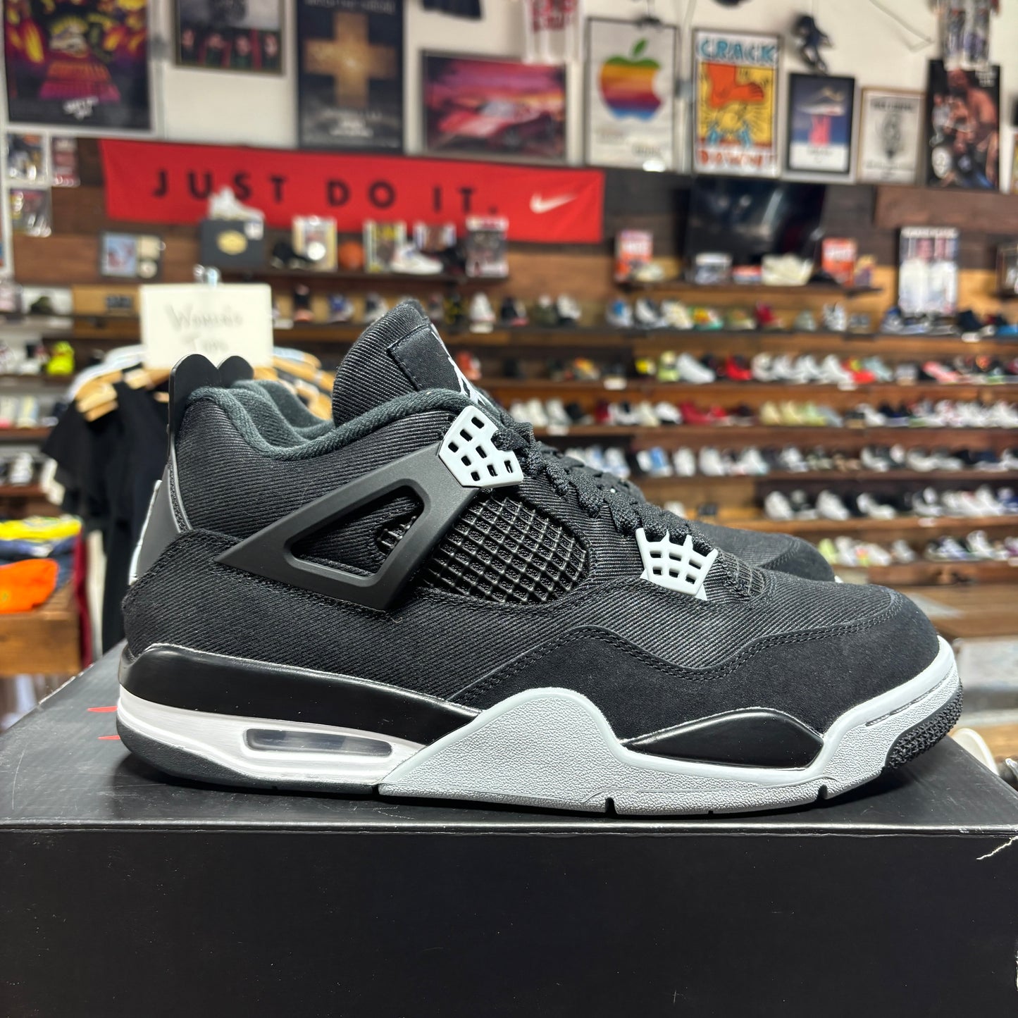 Jordan 4 'Black Canvas' Size 10