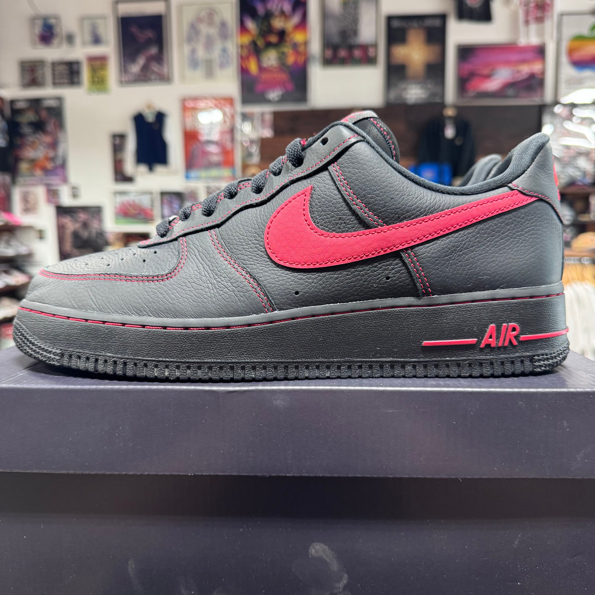 Nike AF1 Low 'Bred' Size 10.5