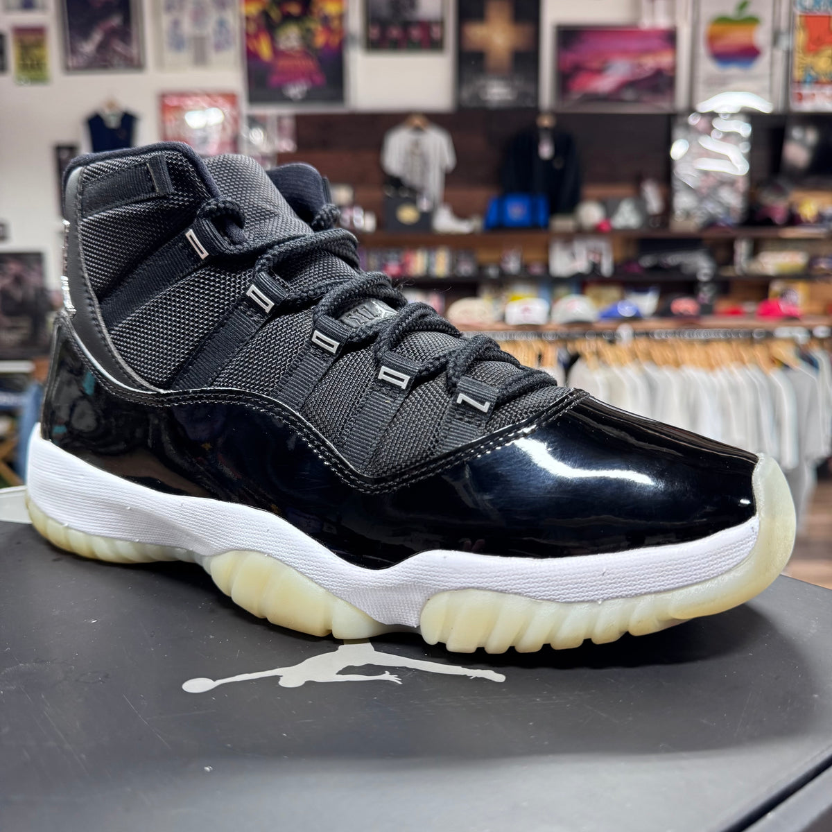 Jordan 11 'Jubilee' Size 9.5