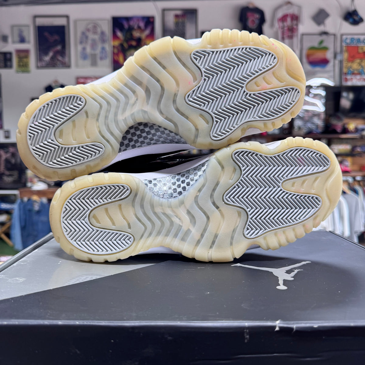 Jordan 11 'Jubilee' Size 9.5
