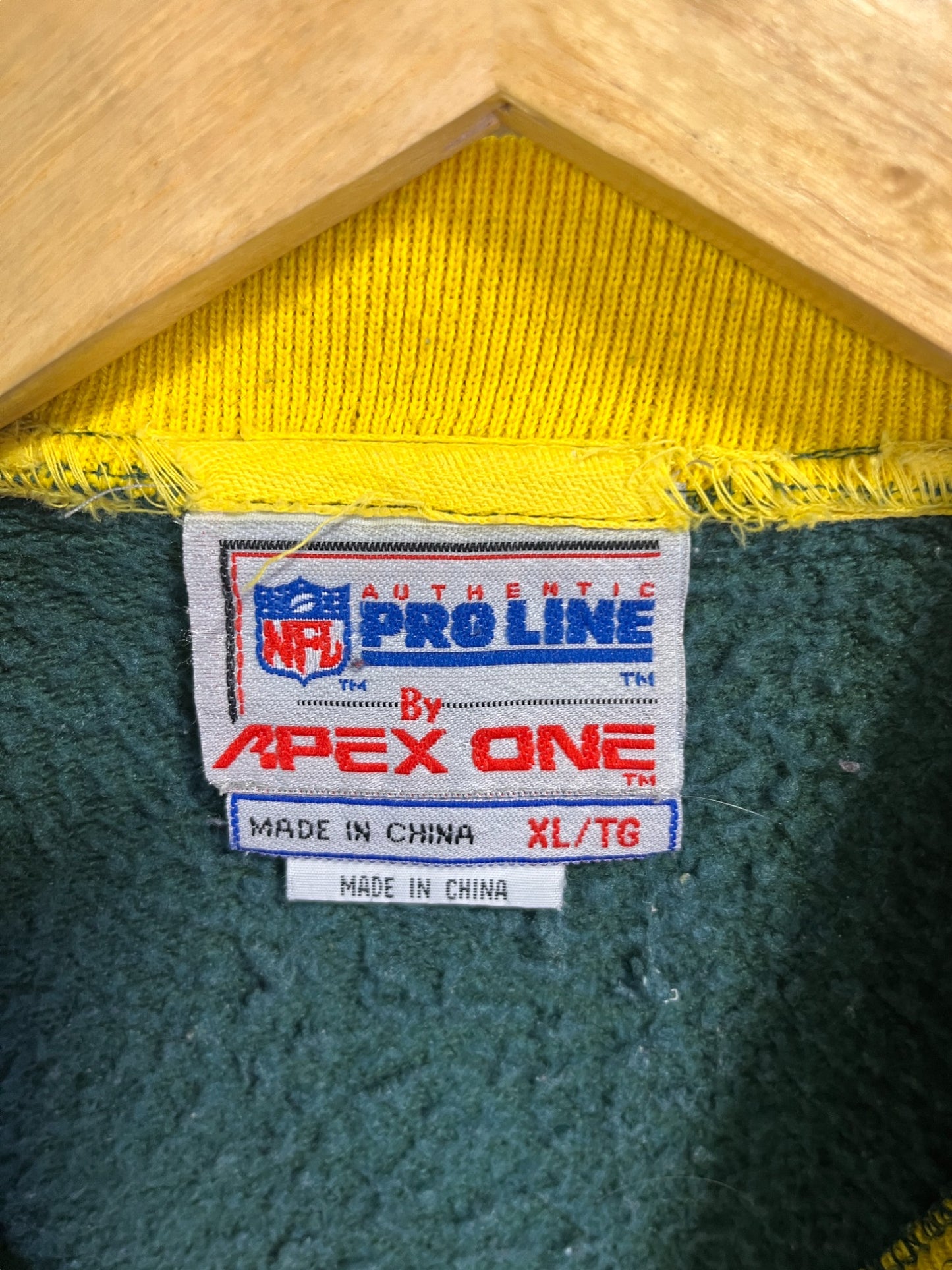 Vintage Apex One Green Bay Packers Big Logo Crewneck Sweater Size XL