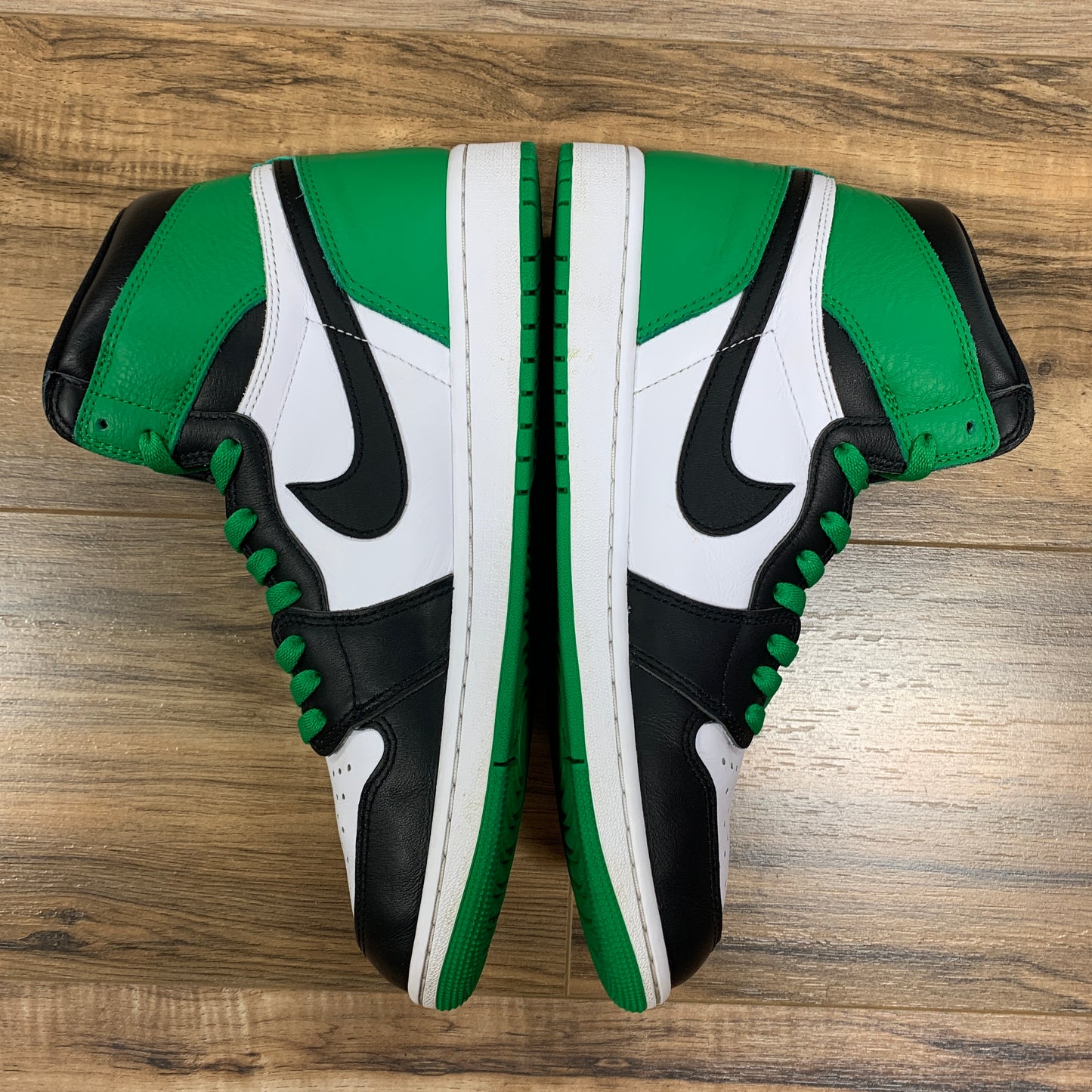 Jordan 1 'Lucky Green' Size 10