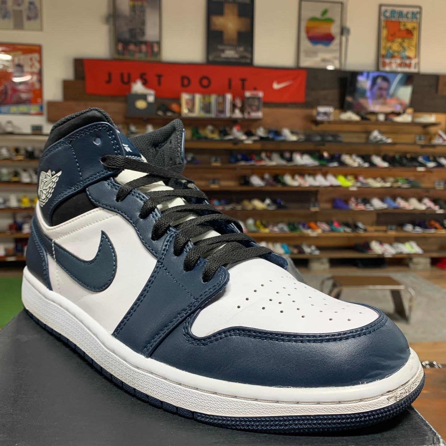 Jordan 1 Mid 'Armory Navy' Size 11