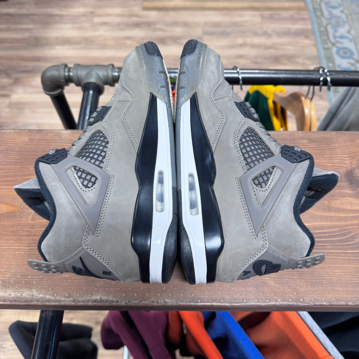 Jordan 4 'Cave Stone' Size 8