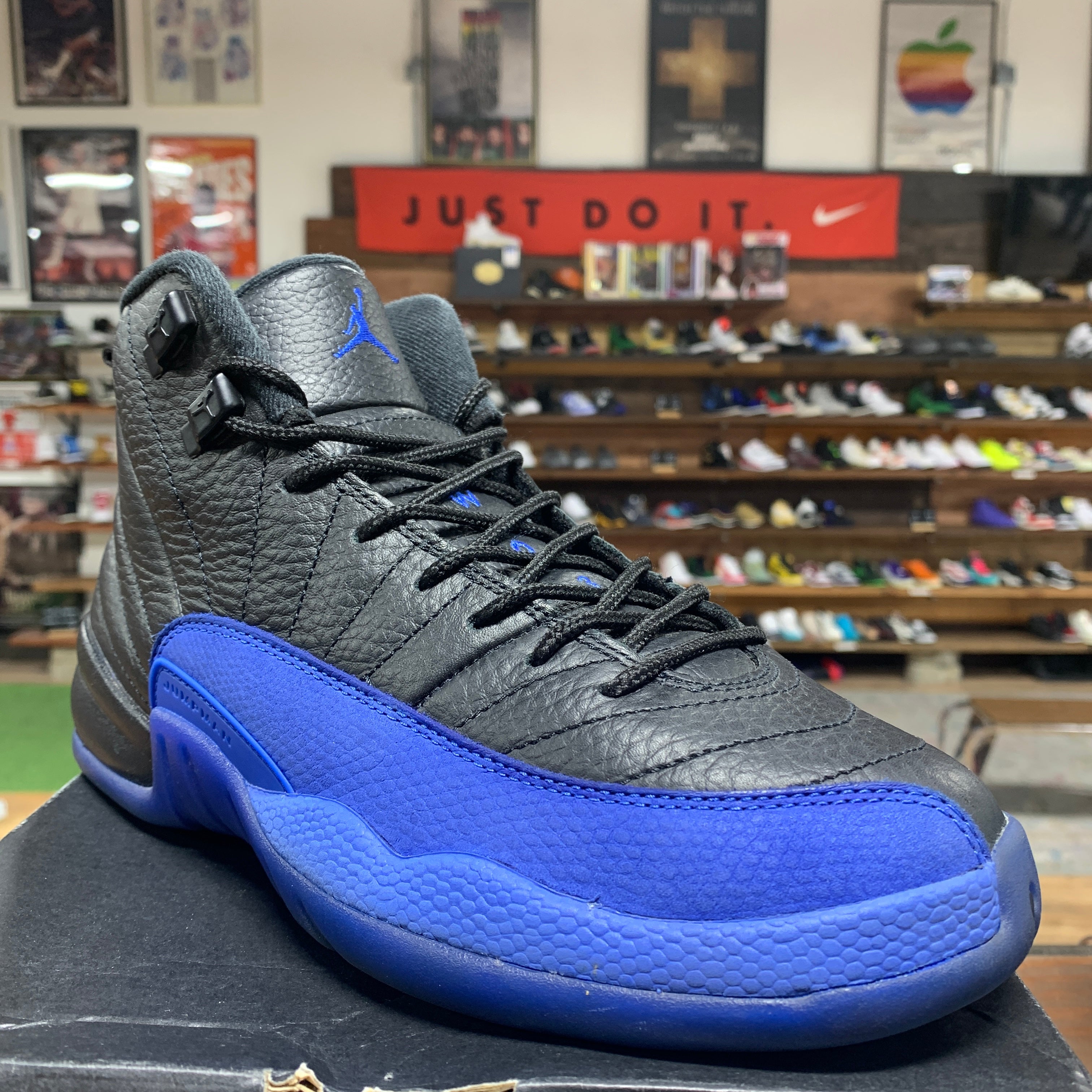 Jordan 12 black and royal best sale