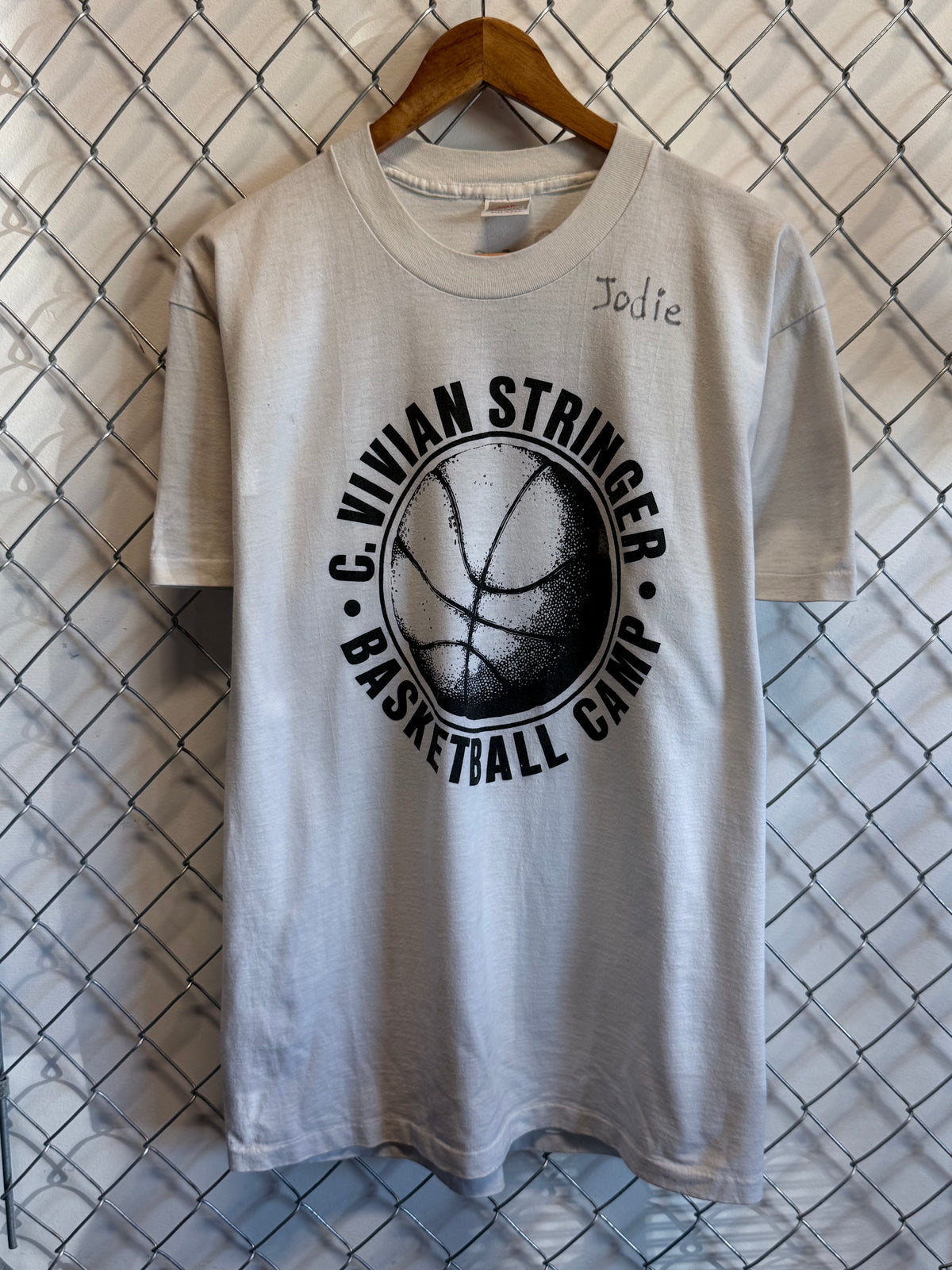 Vintage 90's Nike Silver Tag Basketball Camp Graphic Tee Size Medium