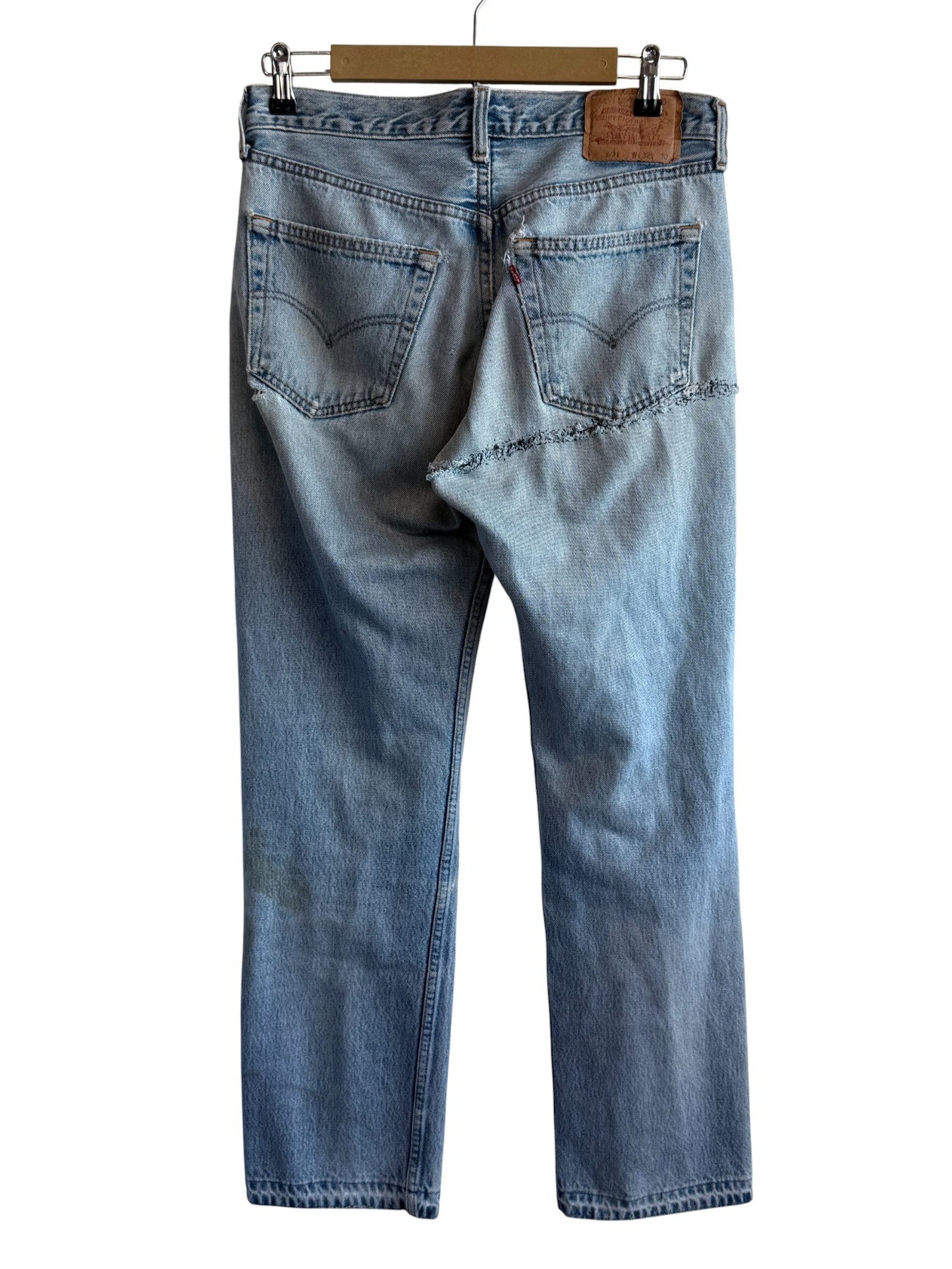 Vintage 90's Levi's 501 Light Wash Repaired Denim Jeans Size 32x29