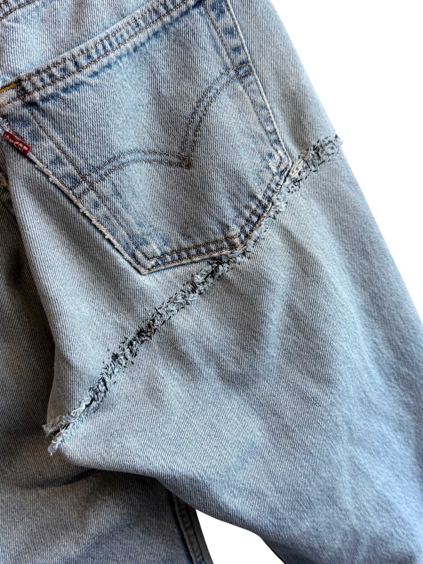 Vintage 90's Levi's 501 Light Wash Repaired Denim Jeans Size 32x29