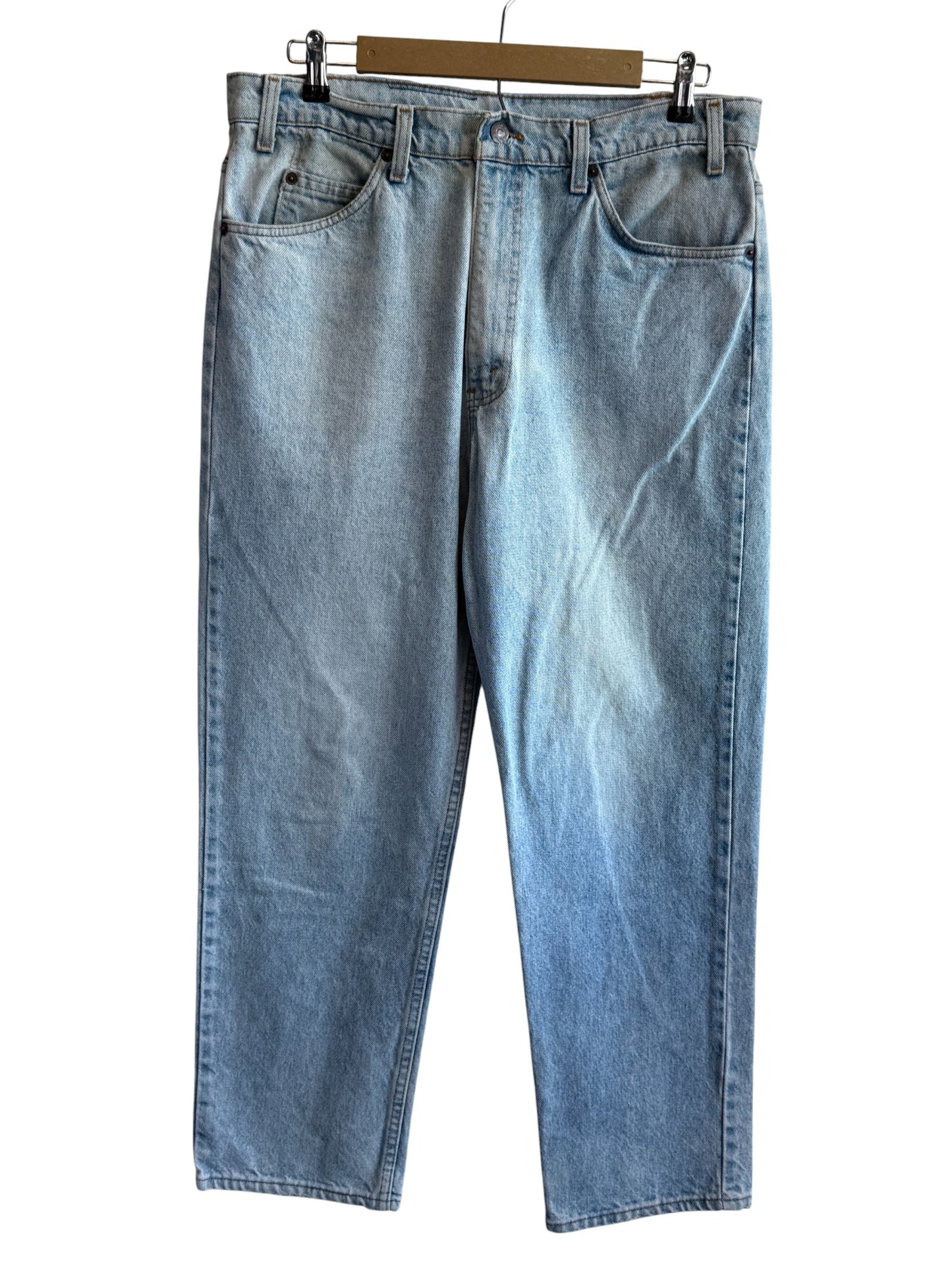 Vintage 90's Levi's 540 Light Wash Baggy Denim Jeans Size 35x29