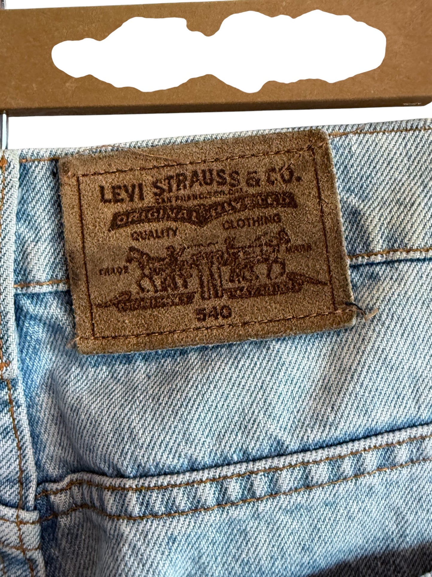 Vintage 90's Levi's 540 Light Wash Baggy Denim Jeans Size 35x29