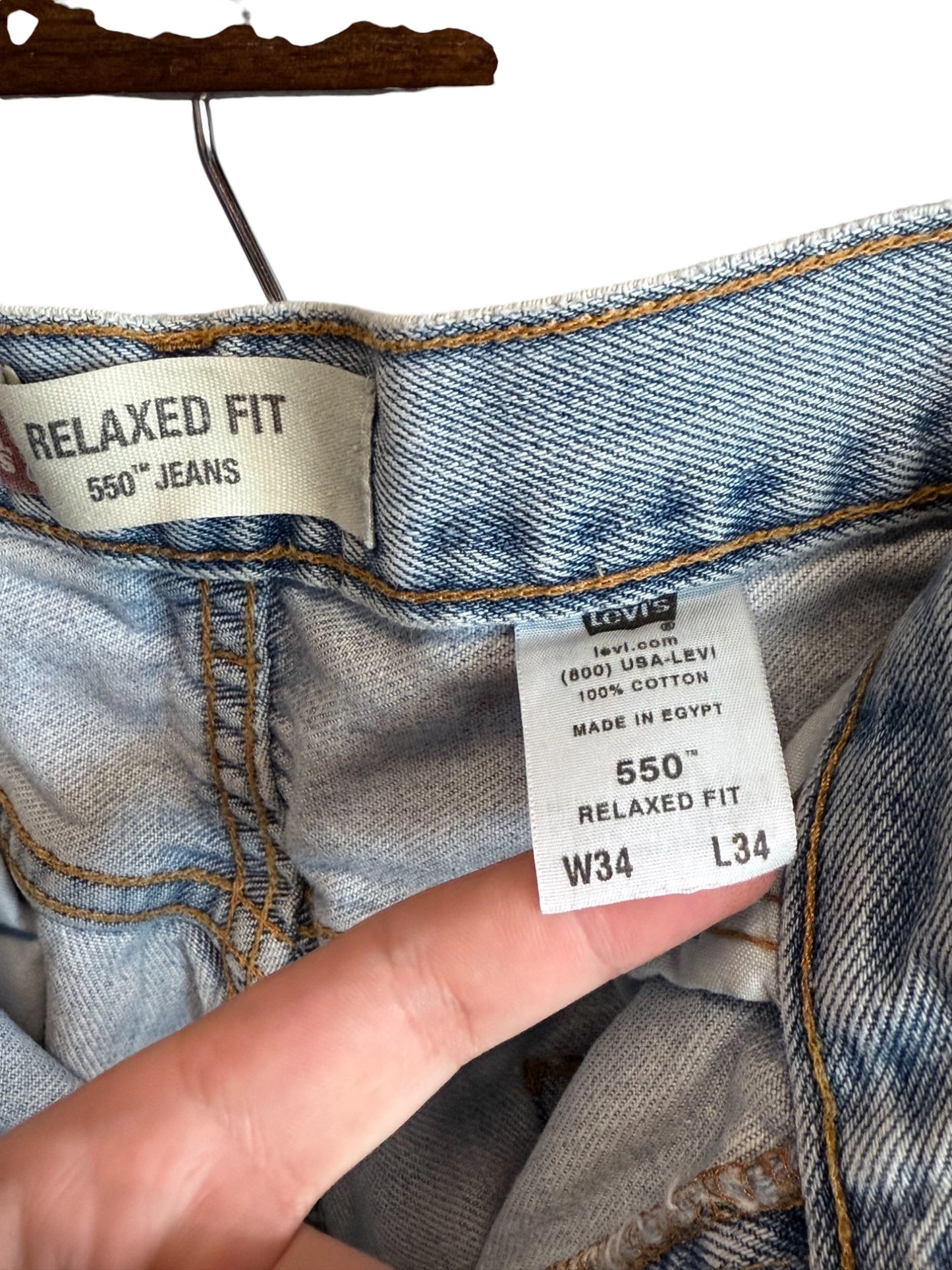 Vintage Y2K Levi's 550 Relaxed Fit Denim Jeans Size 33x31