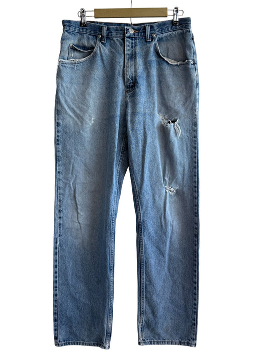 Vintage Wrangler Light Wash Distressed Denim Jeans Size 32x32