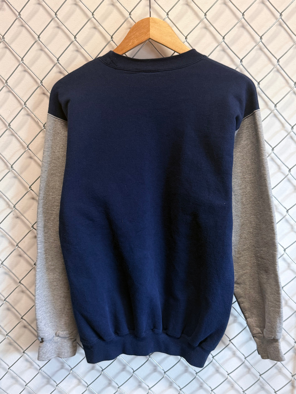 Vintage 90's Harley Davidson Two Tone Faded Crewneck Sweater Size Large
