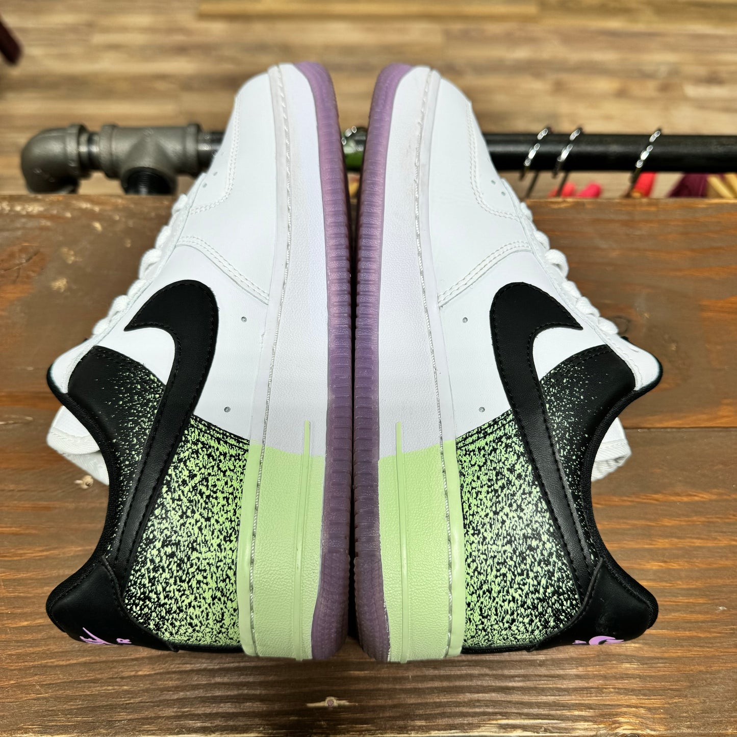 Nike AF1 Low 'Splatter' Size 7W