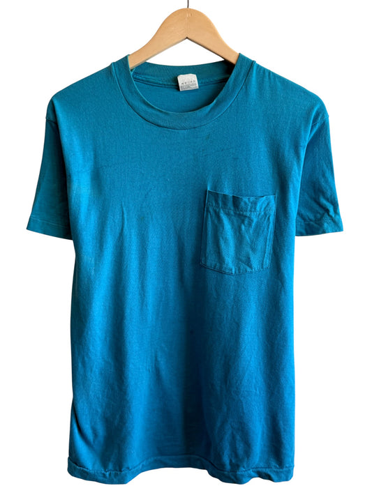 Vintage 90's Fruit of the Loom Blue Blank Pocket Tee Size Medium