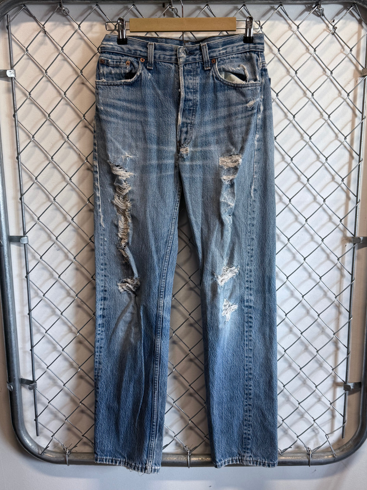 Vintage Levi's Thrashed 501 Distressed Denim Jeans Size 30x31
