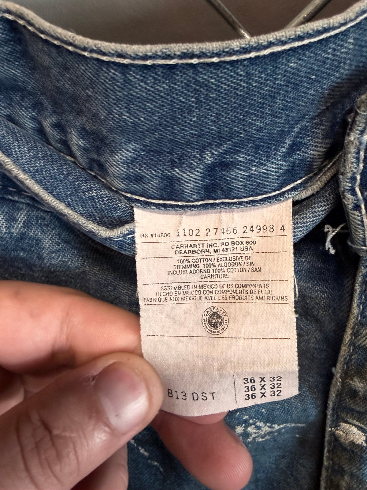 Vintage Carhartt Dungaree Fit Denim Carpenter Jeans Size 34x31