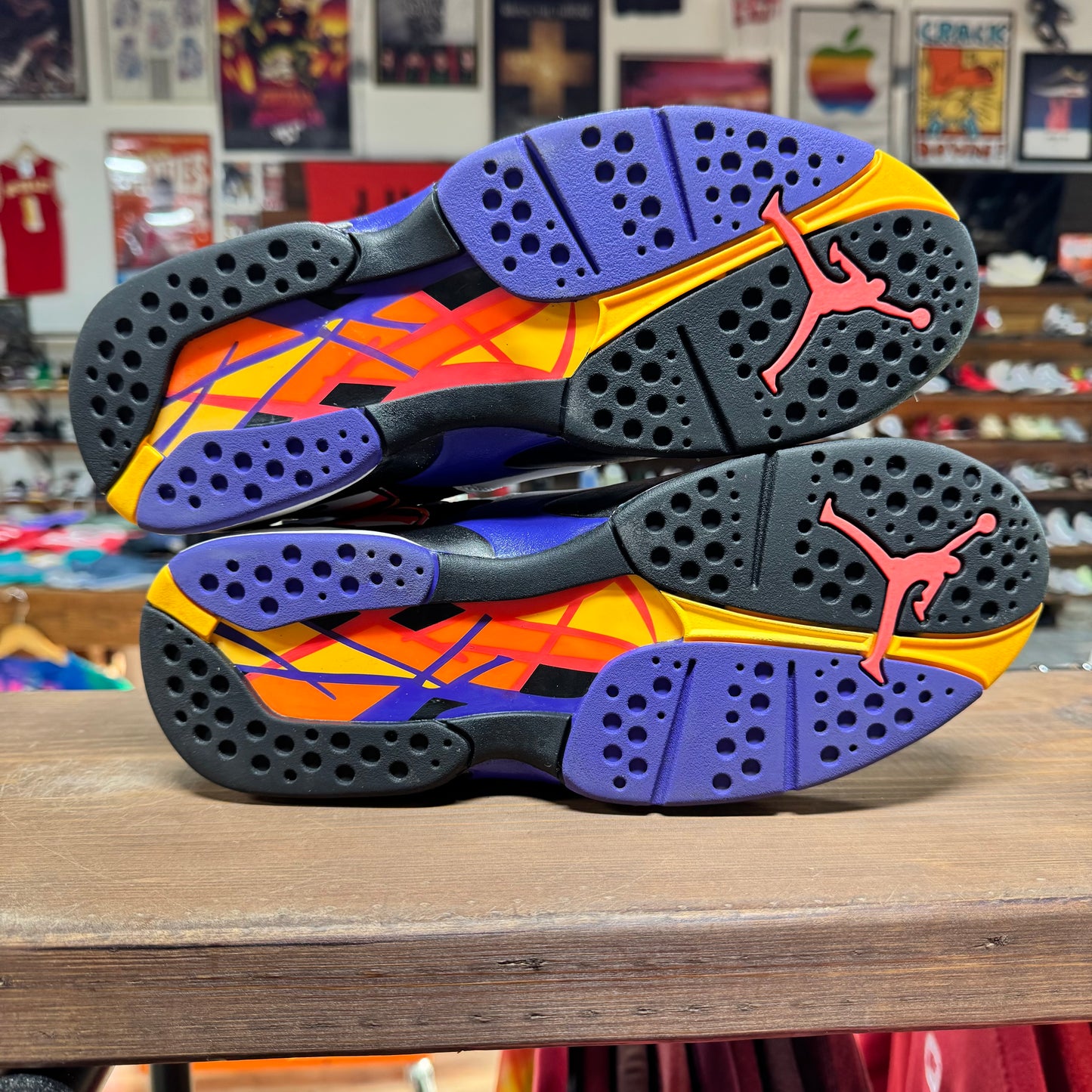 Jordan 8 'Three-Peat' Size 9