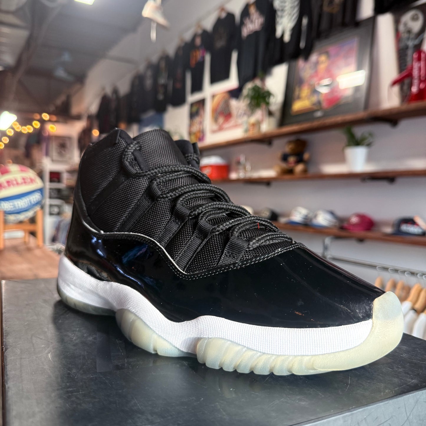 Jordan 11 'Space Jam' Size 11.5