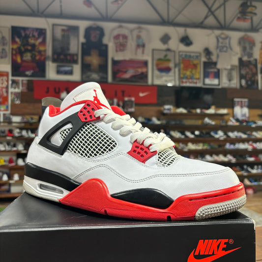 Jordan 4 'Fire Red' Size 13