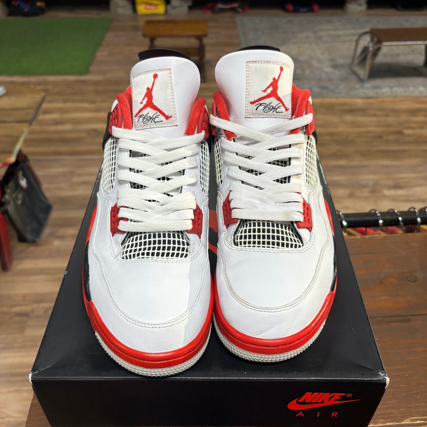 Jordan 4 'Fire Red' Size 13