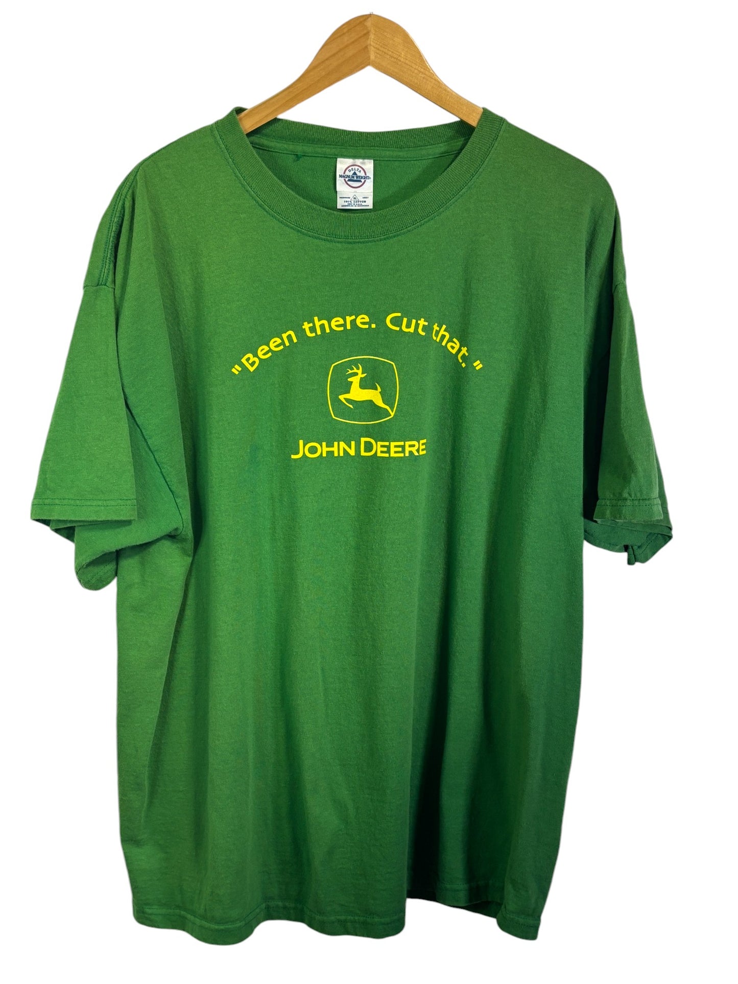 Vintage 00's John Deere Been there Cut That Graphic Tee Size XL