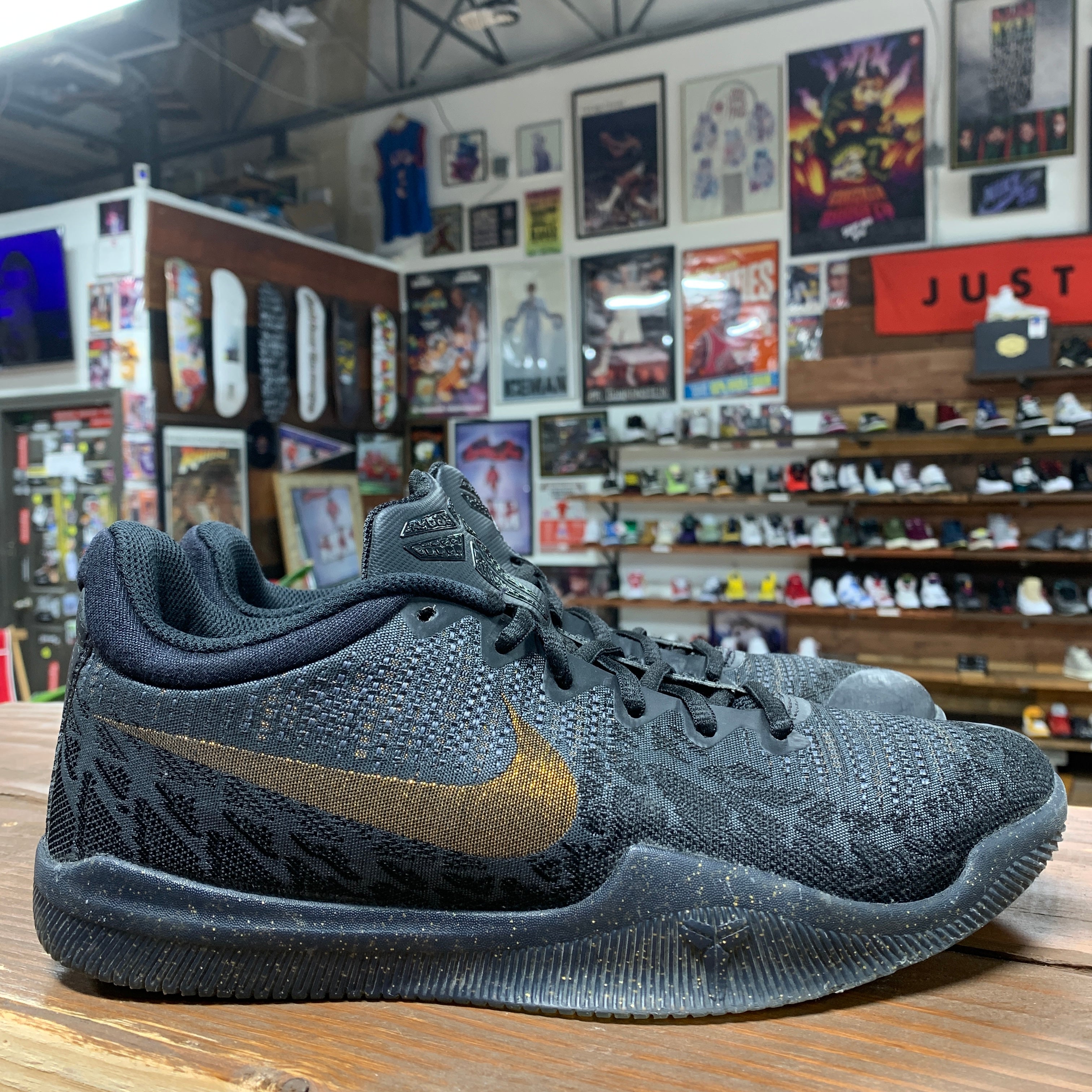 Kobe mamba rage black gold online