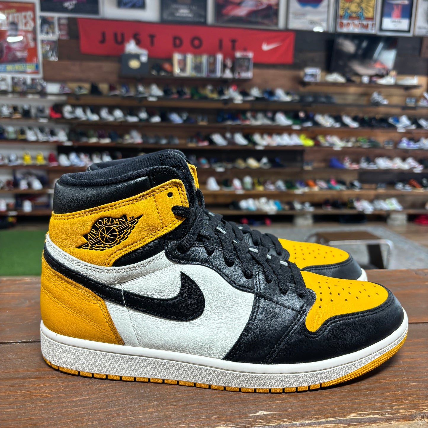 Jordan 1 'Taxi' Size 10.5