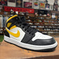 Jordan 1 Mid 'White Pollen Black' Size 10