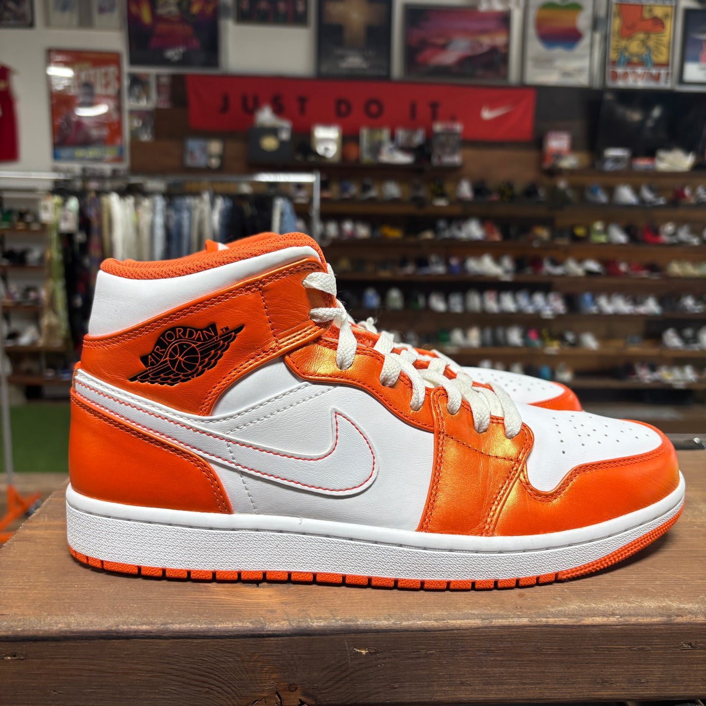 Jordan 1 Mid 'Metallic Orange' Size 10