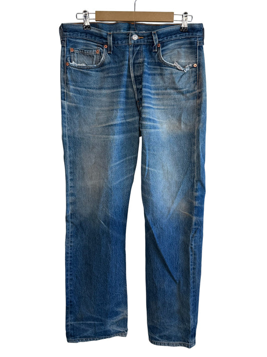 Vintage Levi's 501 Medium Wash Denim Jeans Size 34x32