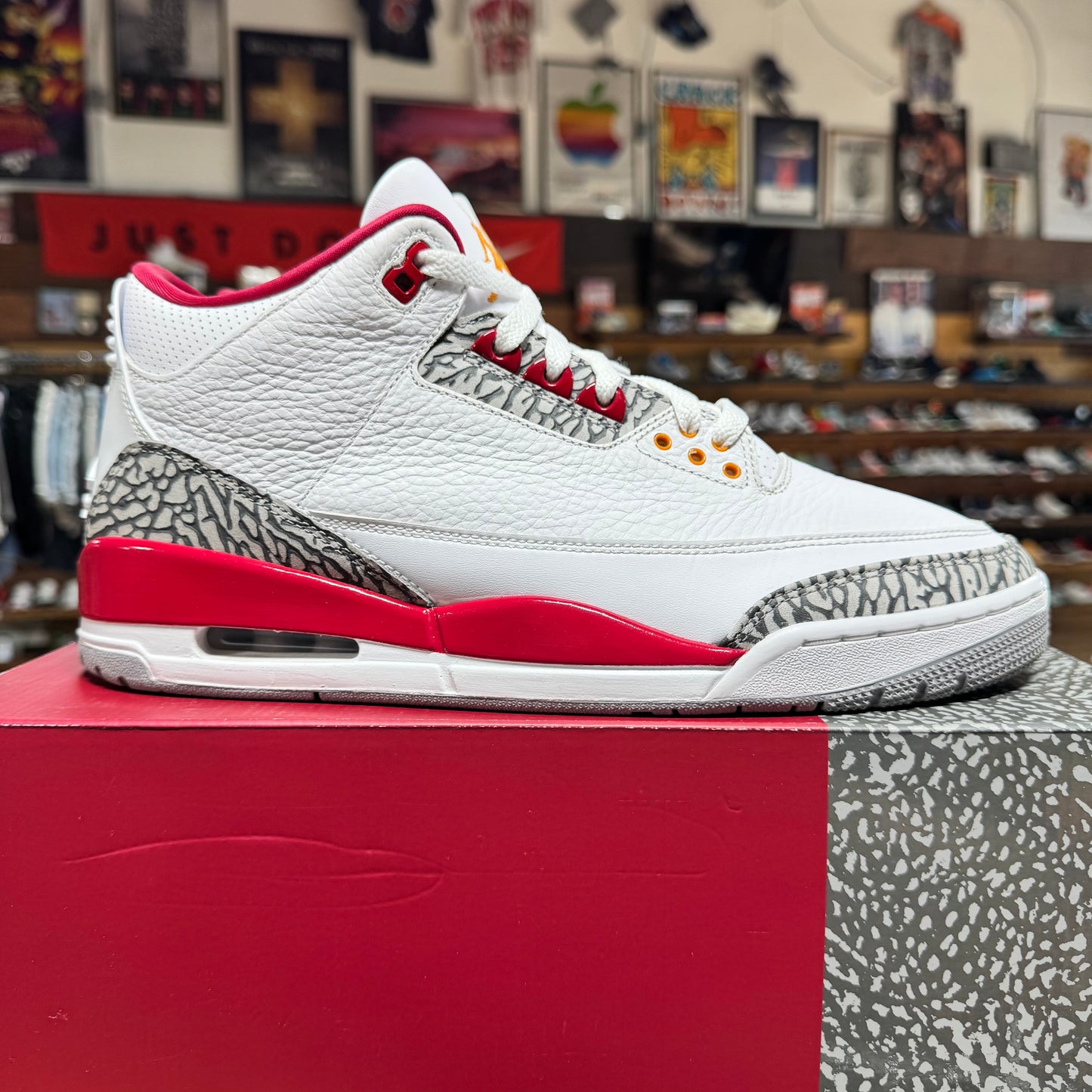 Jordan 3 'Cardinal' Size 12