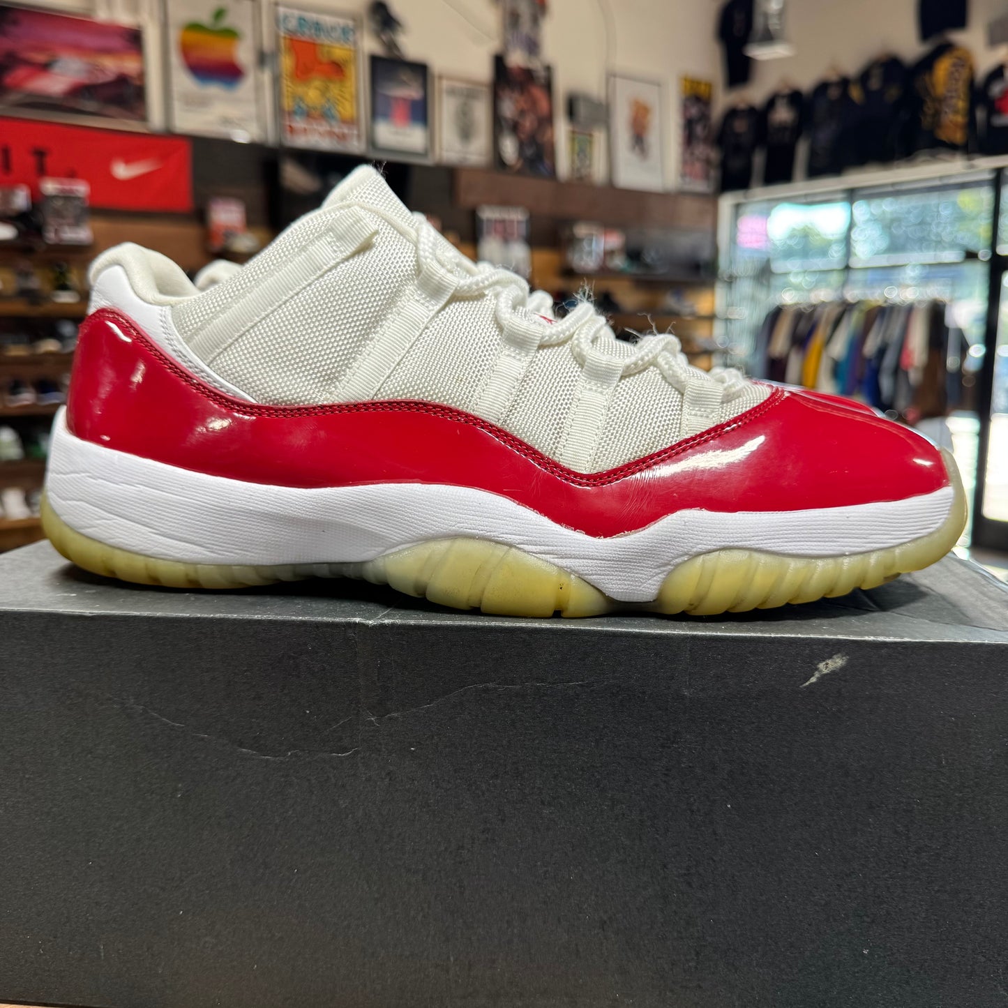 Jordan 11 Low 'Cherry' Size 12