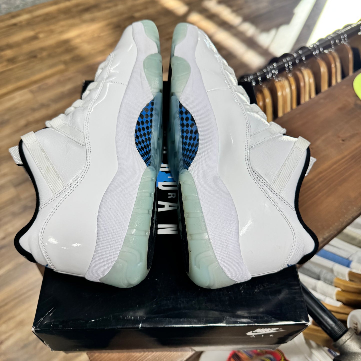 Jordan 11 Low 'Legend Blue' Size 13