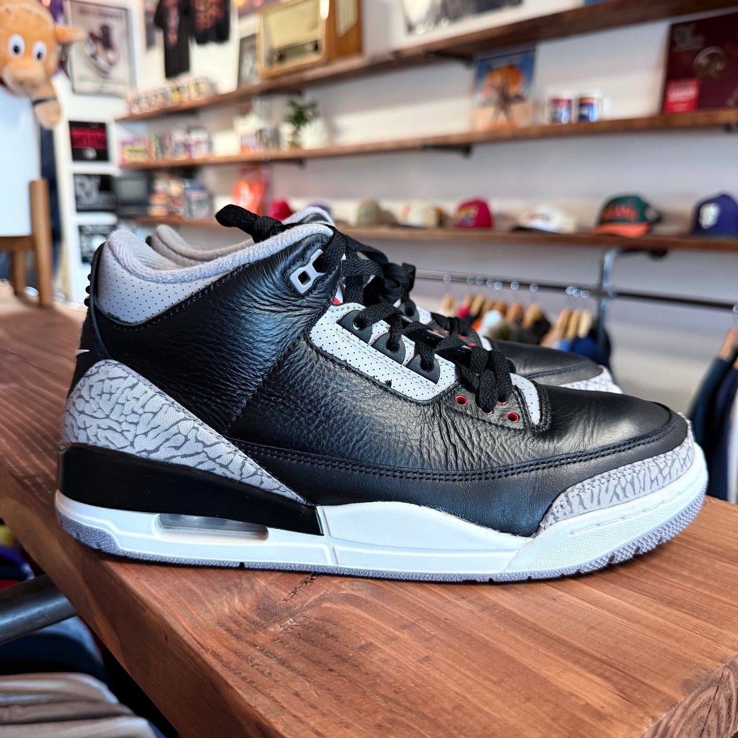 Jordan 3 'Black Cement' Size 10