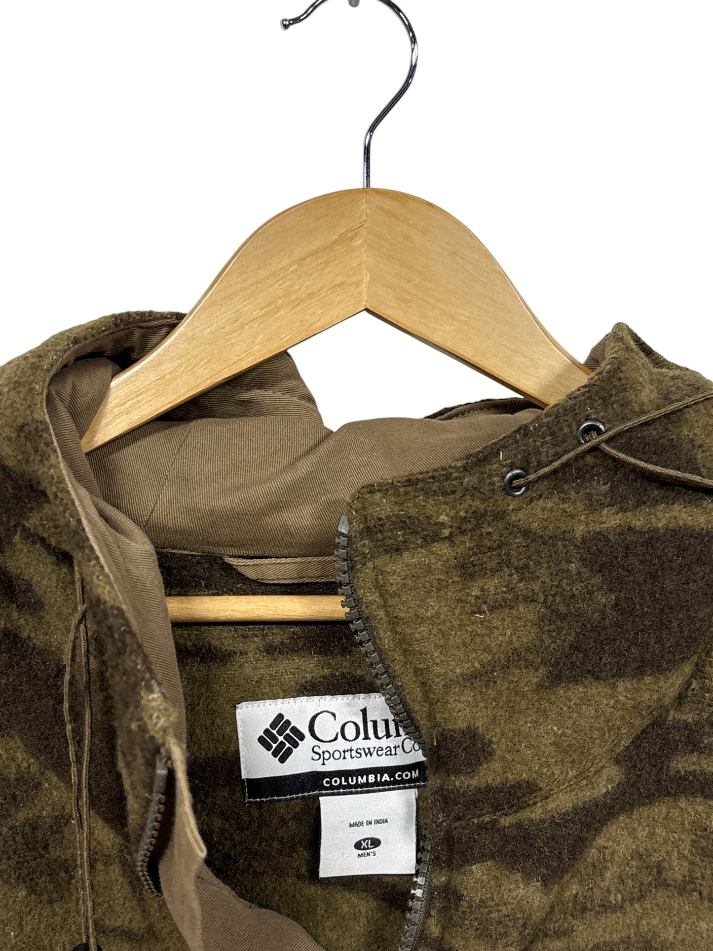 Vintage Columbia Camo Zip Up Hooded Jacket Size XL