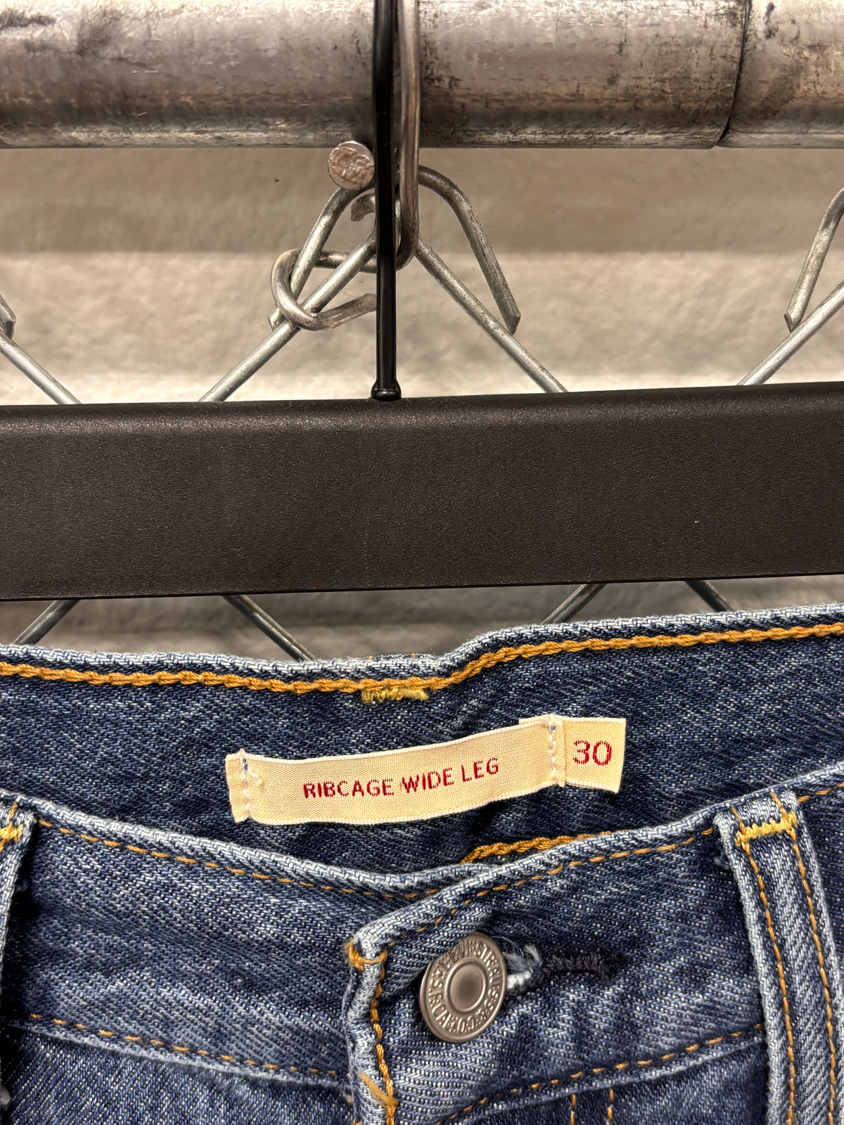 Levi's Women's Ribcage Wide Leg Denim Jeans Size 32x31